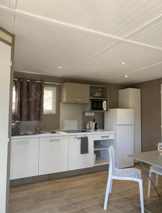 Les Chalets Des Iles Borgo  Eksteriør bilde