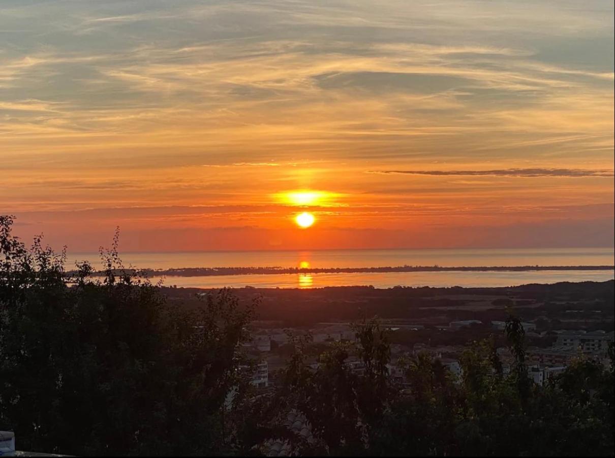 Les Chalets Des Iles Borgo  Eksteriør bilde